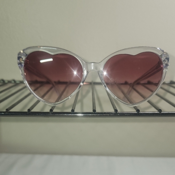 Kate Spade Heart-Shaped Sunglasses with Clear Frame and Purple Lenses - Picture 8 of 8